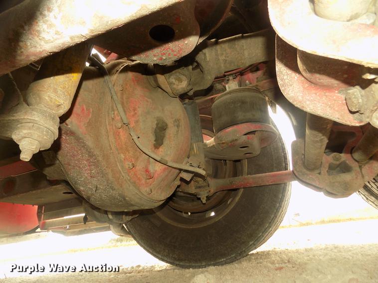 image for item DD2783 1993 Kenworth W900 semi truck