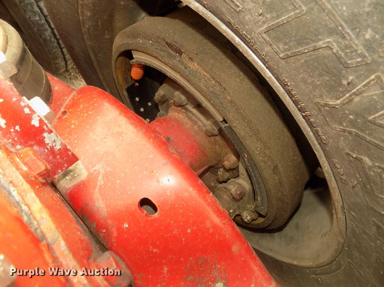 image for item DD2783 1993 Kenworth W900 semi truck