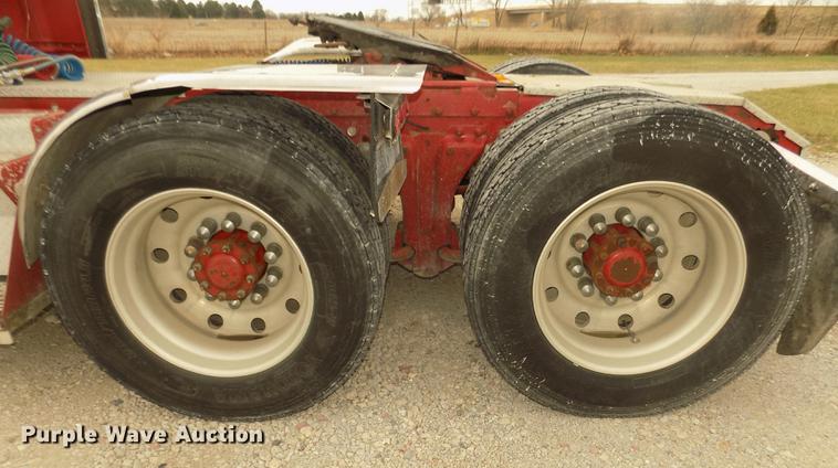 image for item DD2783 1993 Kenworth W900 semi truck