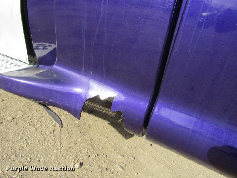 image for item DE6593 2007 Peterbilt 387 semi truck