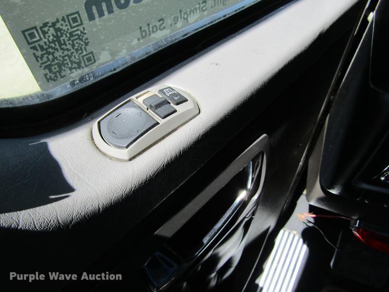 image for item DE6709 2007 Kenworth T600 semi truck