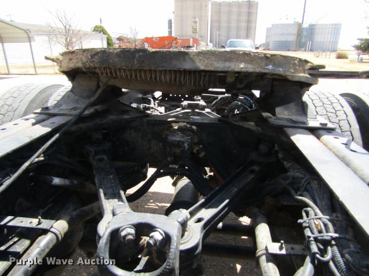 image for item DE6709 2007 Kenworth T600 semi truck