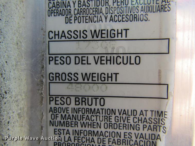 image for item DE6709 2007 Kenworth T600 semi truck