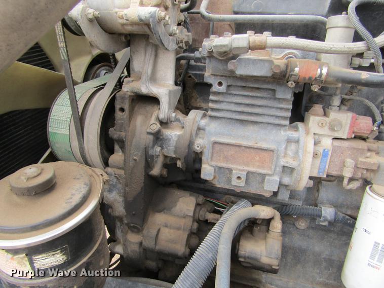 image for item DE6717 1995 Ford LTLA9000 AeroMax 120 semi truck