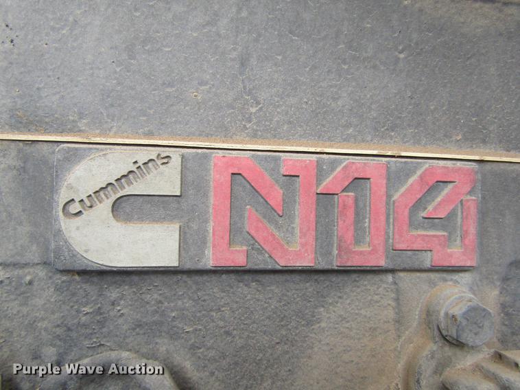 image for item DE6717 1995 Ford LTLA9000 AeroMax 120 semi truck