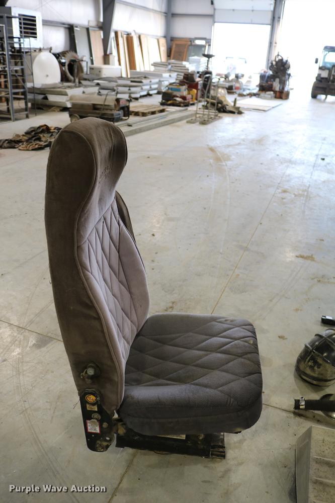 image for item EW9131 Truck parts