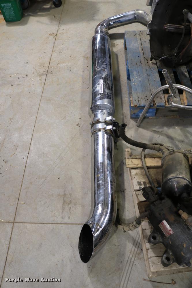 image for item EW9131 Truck parts