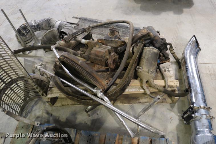 image for item EW9131 Truck parts