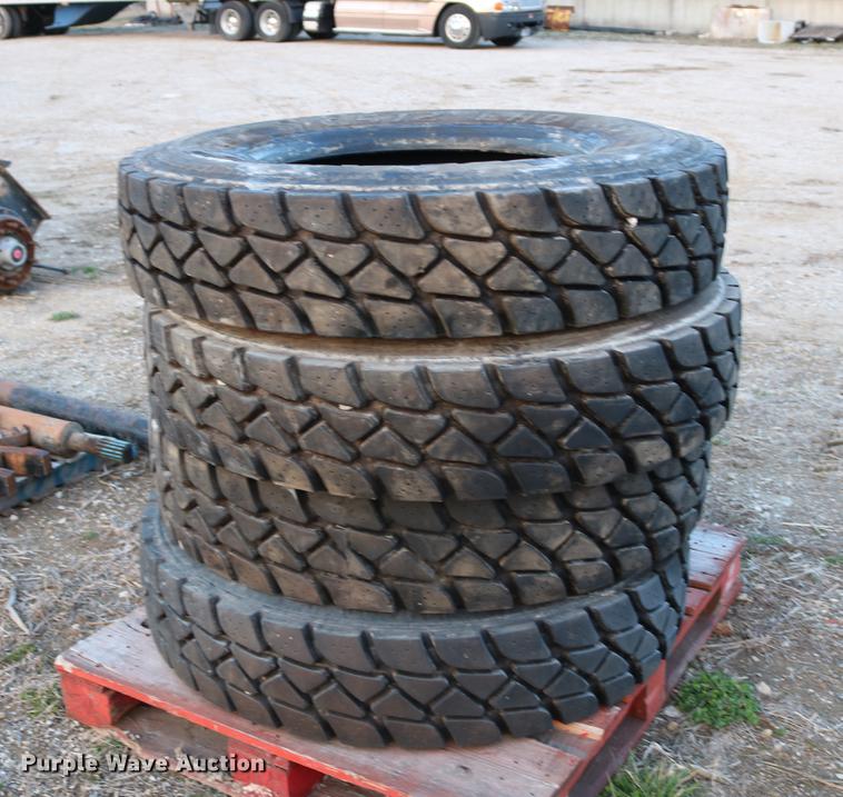 image for item EW9138 Truck tires and wheels