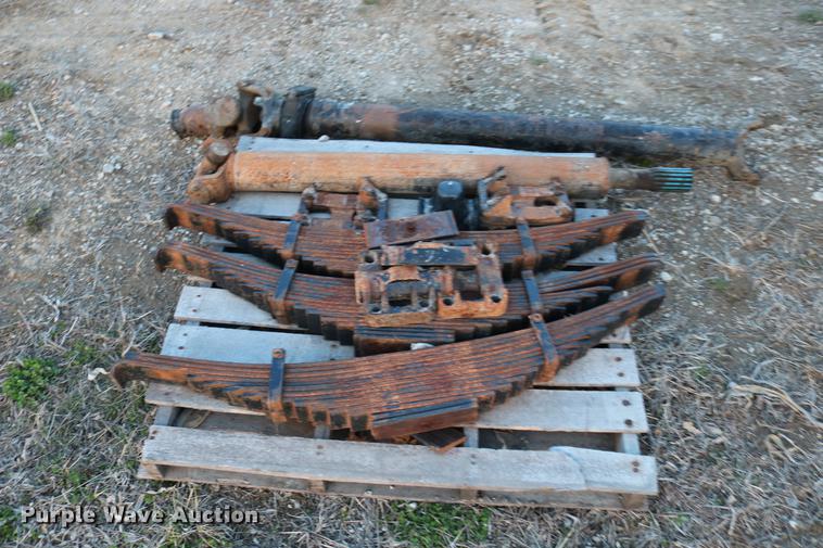 image for item EW9142 Truck parts