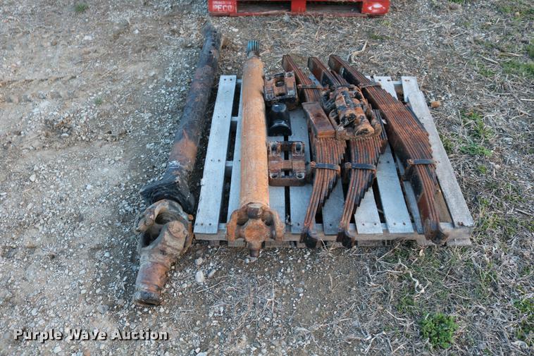 image for item EW9142 Truck parts