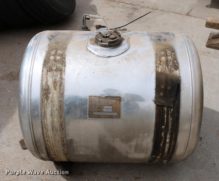 image for item EW9164 Aluminum fuel tank