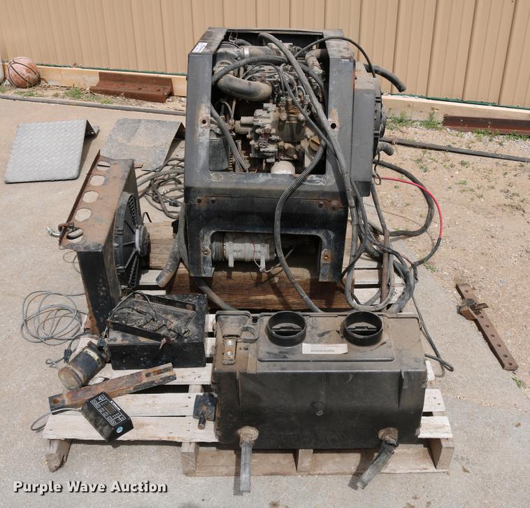 image for item EW9165 Thermo King auxiliary power unit