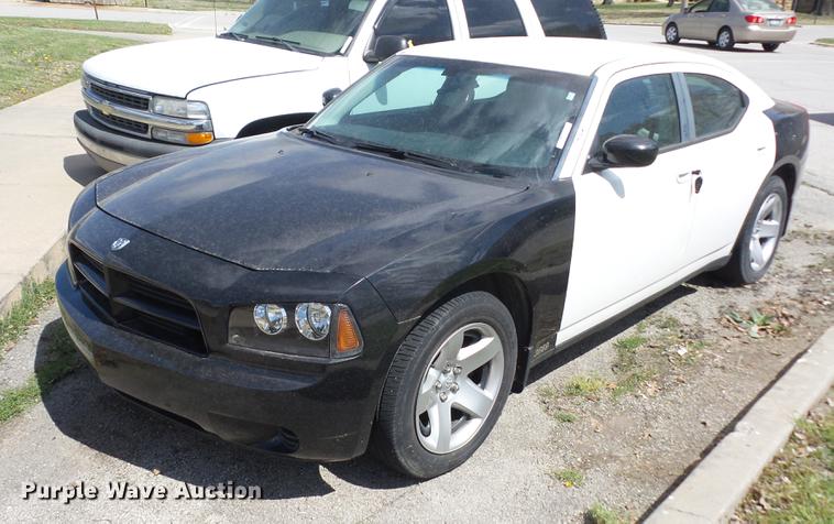 image for item AY9506 2010 Dodge Charger