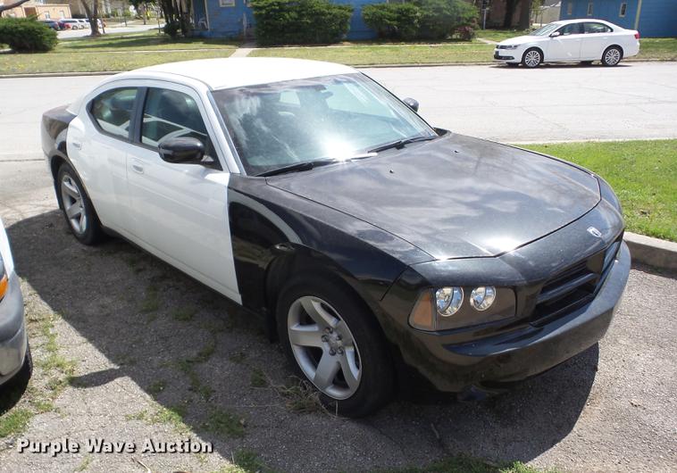 image for item AY9506 2010 Dodge Charger
