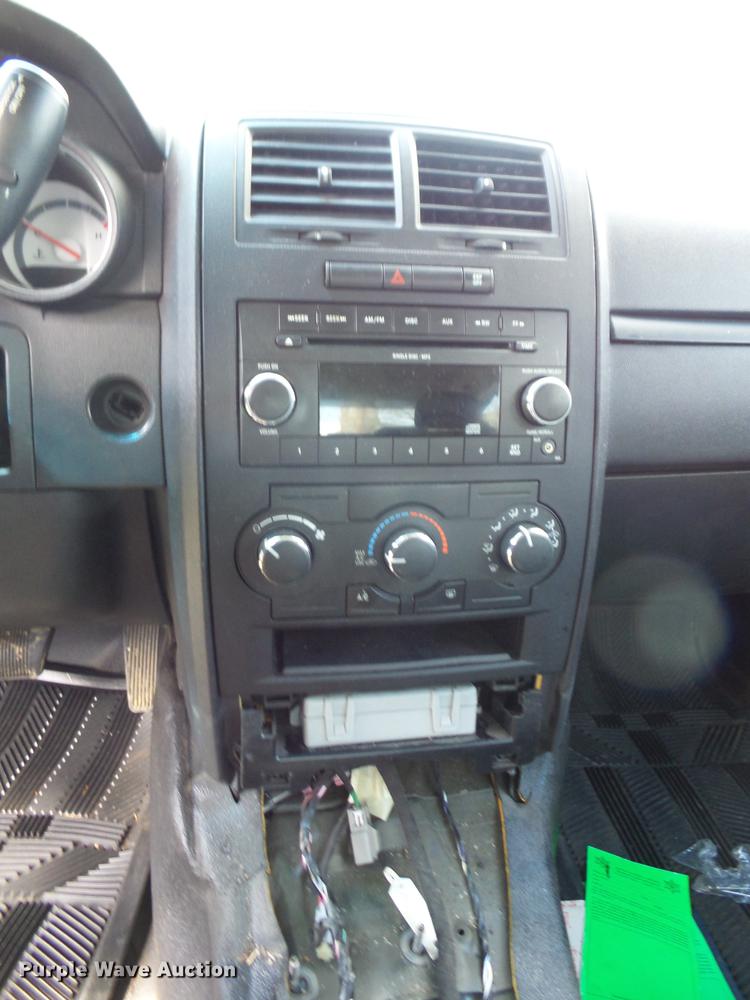 image for item AY9506 2010 Dodge Charger