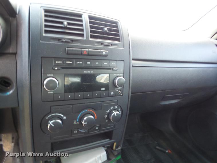 image for item AY9506 2010 Dodge Charger