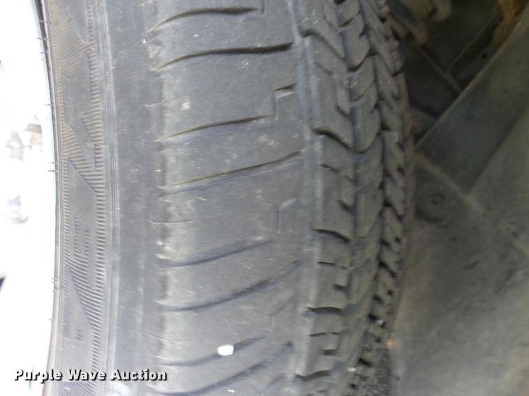 image for item AY9506 2010 Dodge Charger