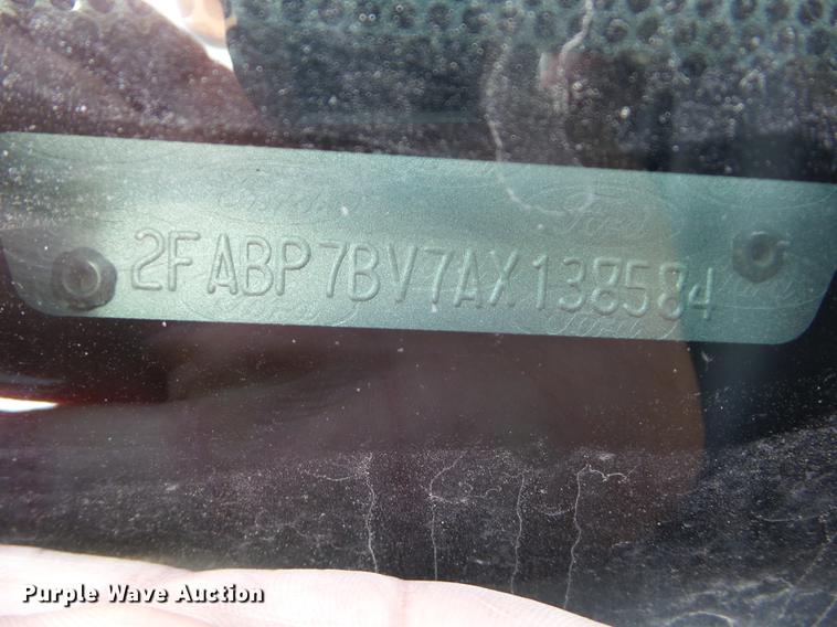 image for item AY9507 2010 Ford Crown Victoria Police Interceptor