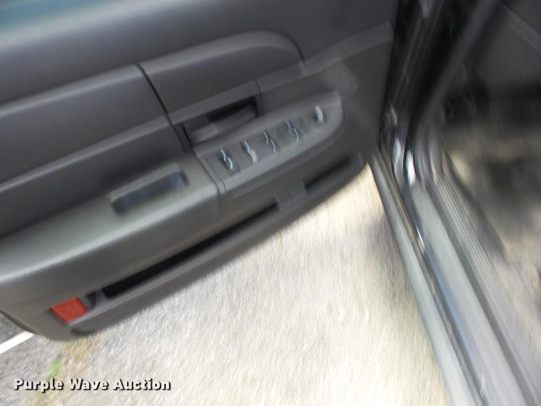 image for item AY9509 2009 Ford Crown Victoria Police Interceptor