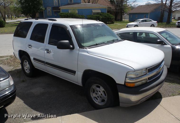 image for item AY9510 2005 Chevrolet Tahoe SUV