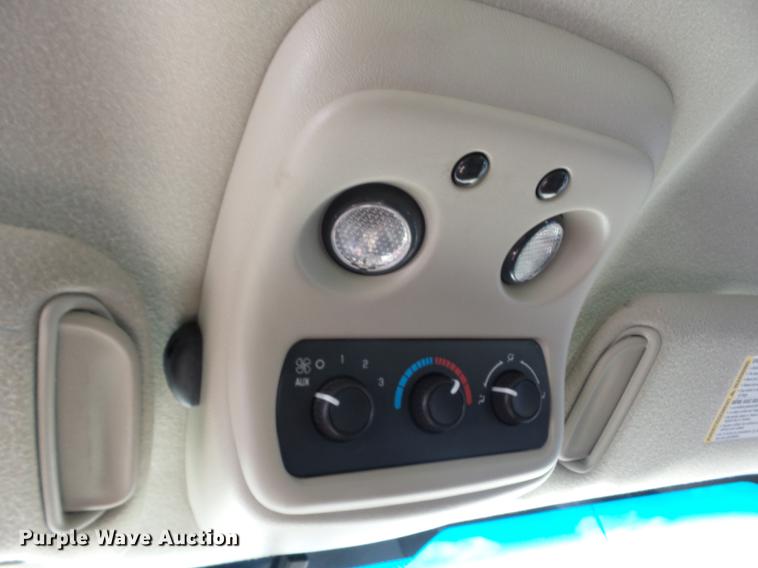 image for item AY9510 2005 Chevrolet Tahoe SUV