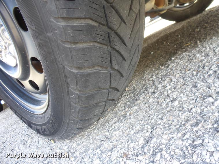 image for item AY9512 2007 Ford Crown Victoria Police Interceptor