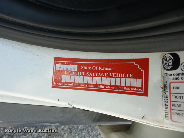 image for item AY9512 2007 Ford Crown Victoria Police Interceptor