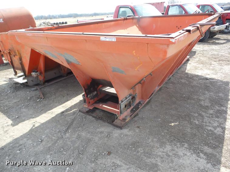 image for item AY9527 (2) spreaders