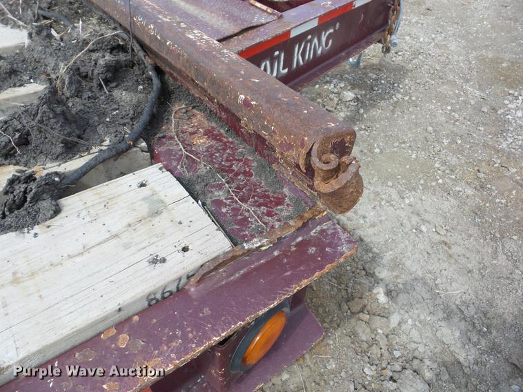 image for item AY9531 2001 Trail King TKT-20 tilt deck equipment trailer