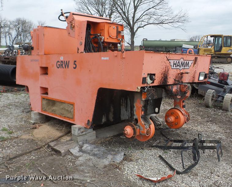 image for item AY9533 Hamm GRW5 roller