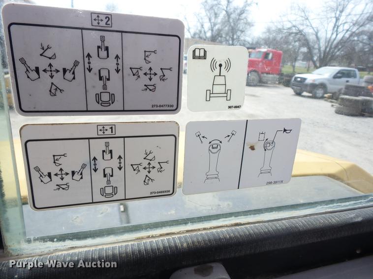 image for item AY9536 2011 Caterpillar 305D CR mini excavator
