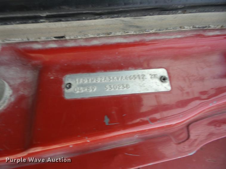 image for item AY9542 1989 Ford L8000 dump truck