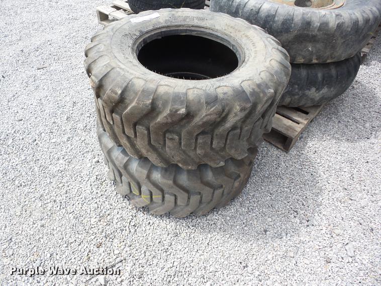 image for item AY9544 (2) Firestone 14-17.5 NHS tires