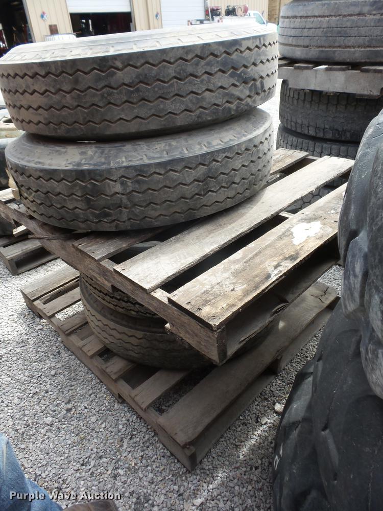 image for item AY9545 (4) Michelin 10.00R15 tires