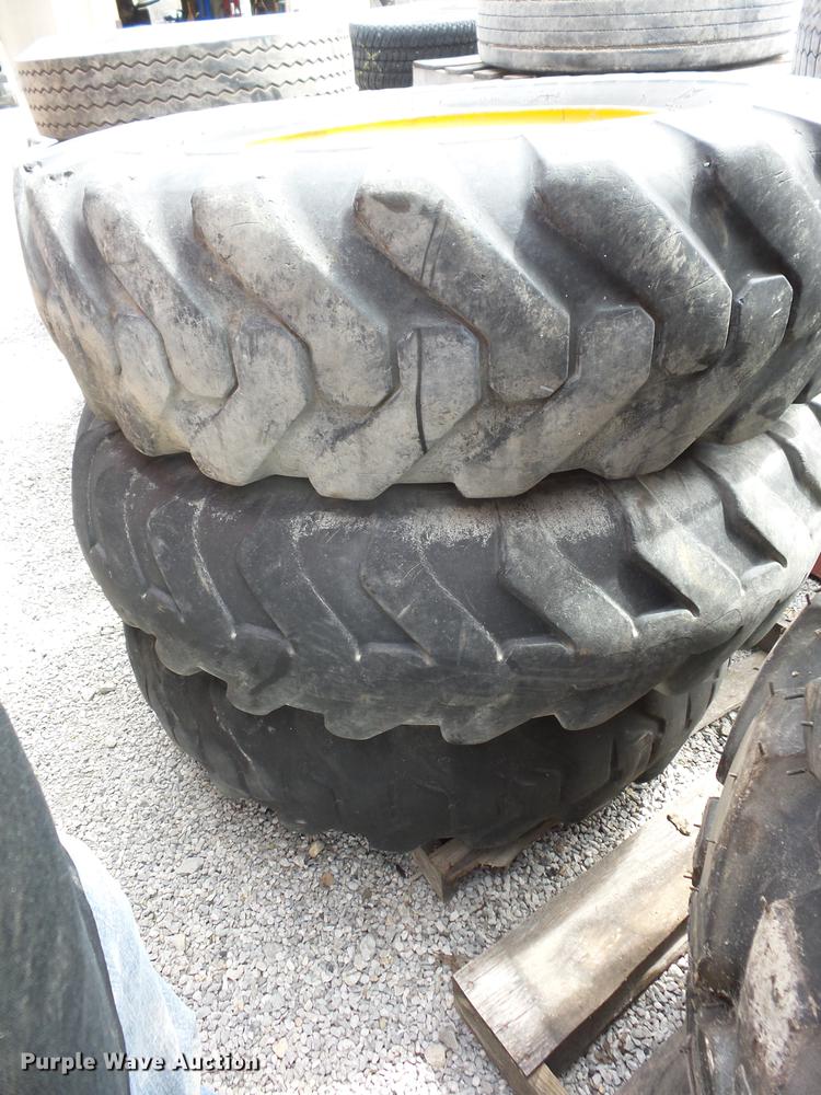 image for item AY9546 (3) Goodyear SGG-2A 13.00-24TG tires and wheels