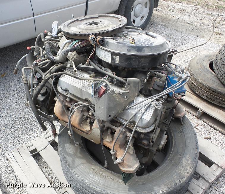 image for item AY9548 Chevrolet 454 C.I.D. eight cylinder gas engine