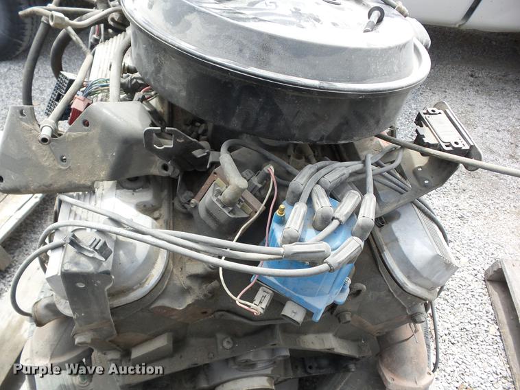 image for item AY9548 Chevrolet 454 C.I.D. eight cylinder gas engine