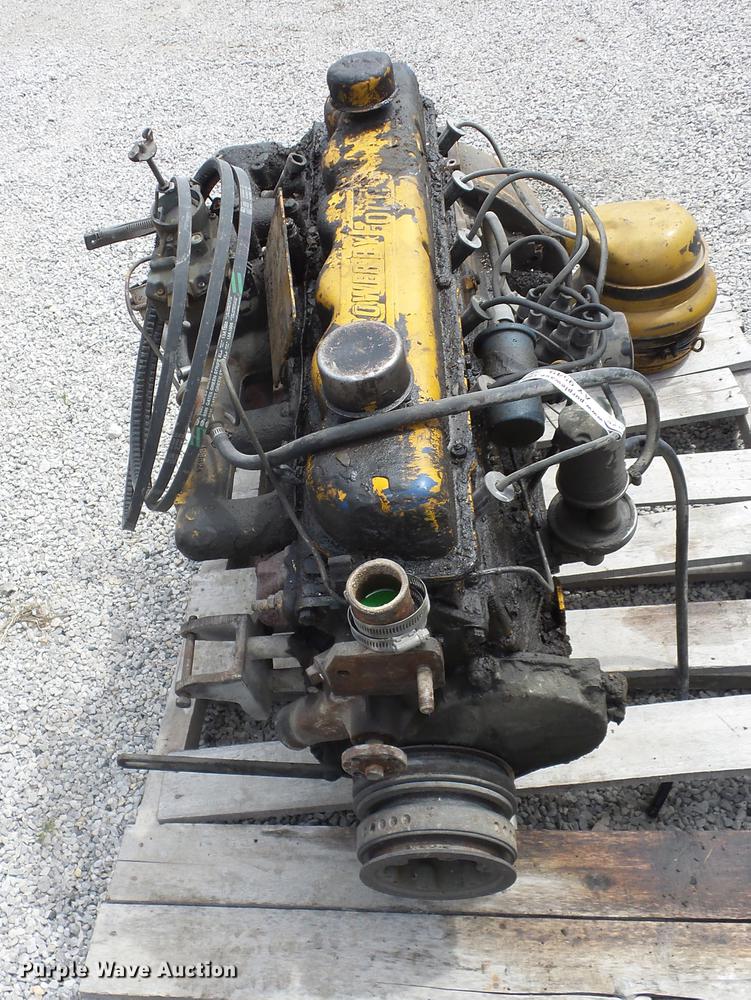 image for item AY9549 Ford six cylinder gas engine