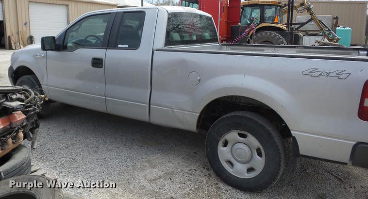 image for item AY9550 2007 Ford F150 SuperCab pickup truck