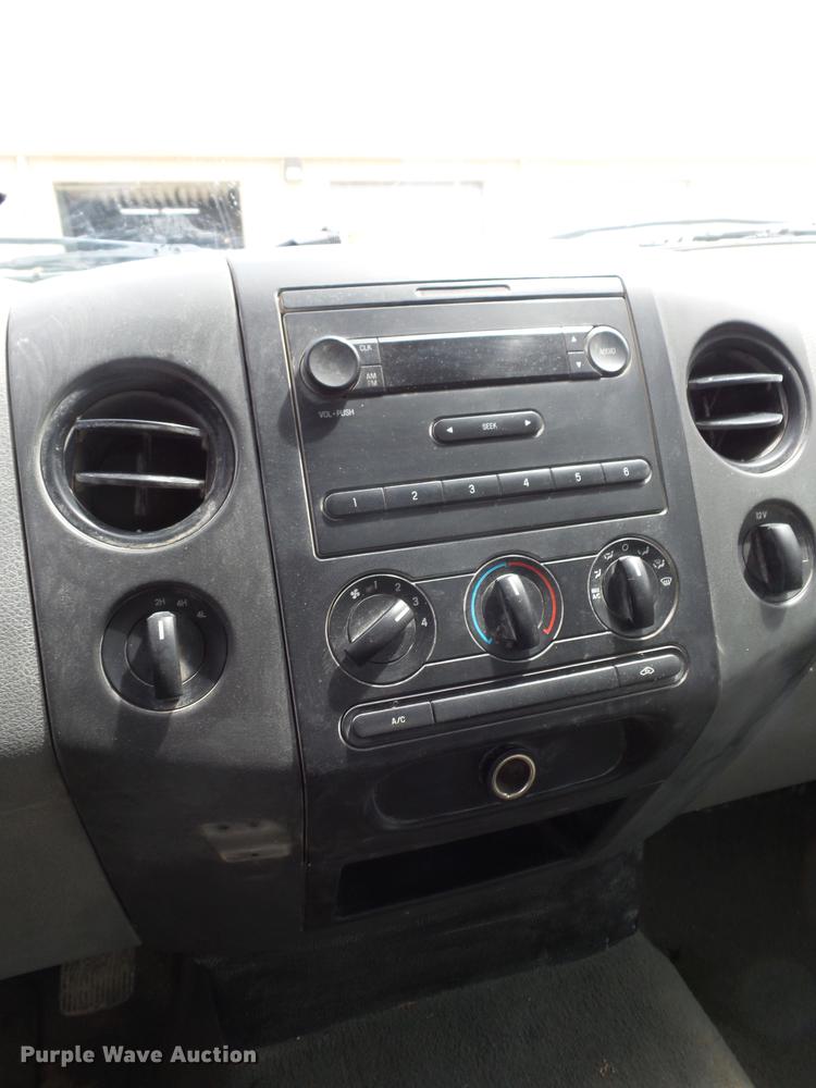 image for item AY9550 2007 Ford F150 SuperCab pickup truck