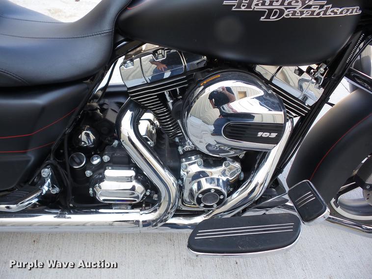 image for item AY9552 2016 Harley Davidson FLHXS Street Glide Special motorcycle
