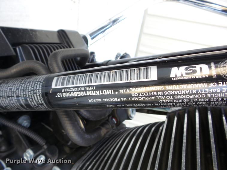 image for item AY9552 2016 Harley Davidson FLHXS Street Glide Special motorcycle