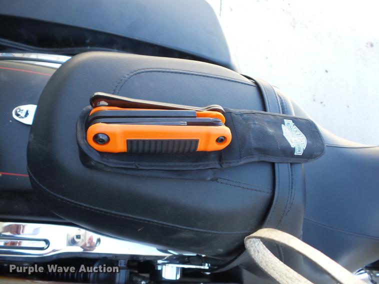 image for item AY9552 2016 Harley Davidson FLHXS Street Glide Special motorcycle