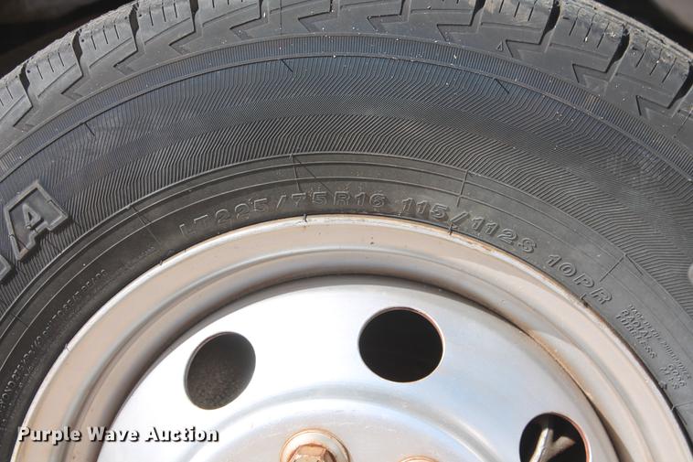 image for item DB5175 1990 Ford Econoline E350 box truck