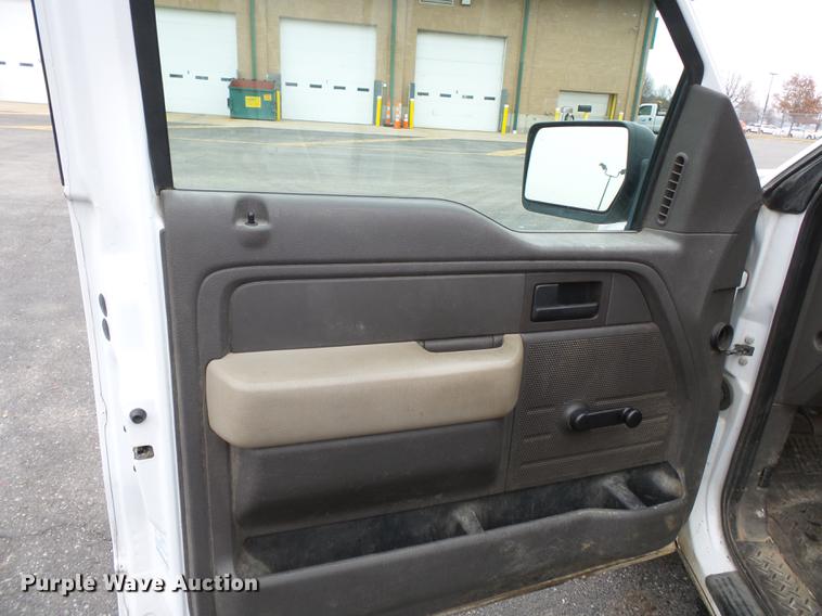 image for item DB7230 2009 Ford F150 SuperCab pickup truck
