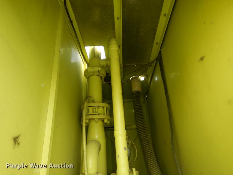 image for item DC0393 1980 Oshkosh ARFF fire truck