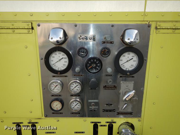 image for item DC0393 1980 Oshkosh ARFF fire truck