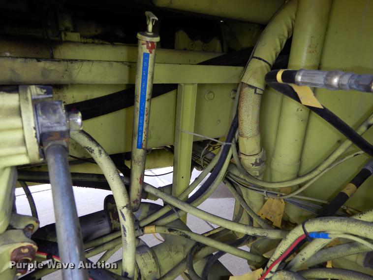 image for item DC0393 1980 Oshkosh ARFF fire truck