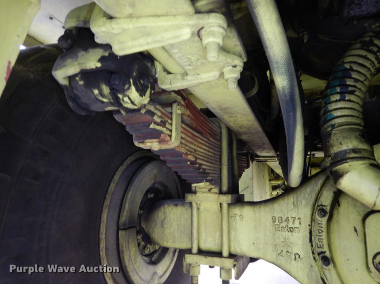 image for item DC0393 1980 Oshkosh ARFF fire truck